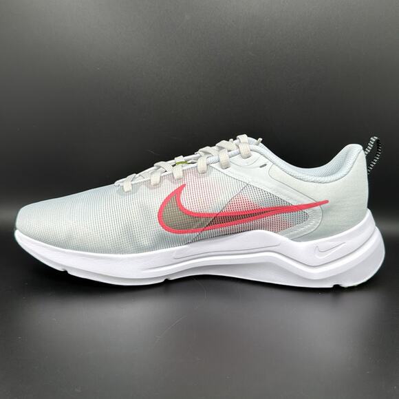 Nike Downshifter 12 Running Shoes DD9294-009 Women's Sz 11 New - Picture 6 of 10